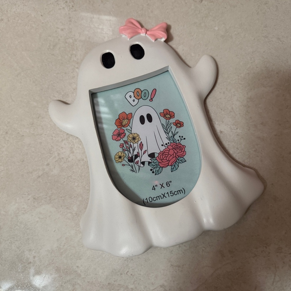 Pink Bow Ghost picture frame